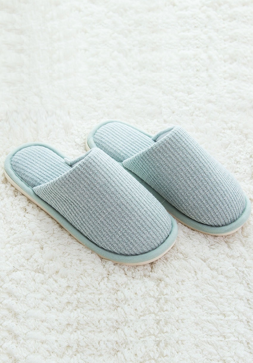 Waffle Texture Padded Sole Slide Slippers - Bessi